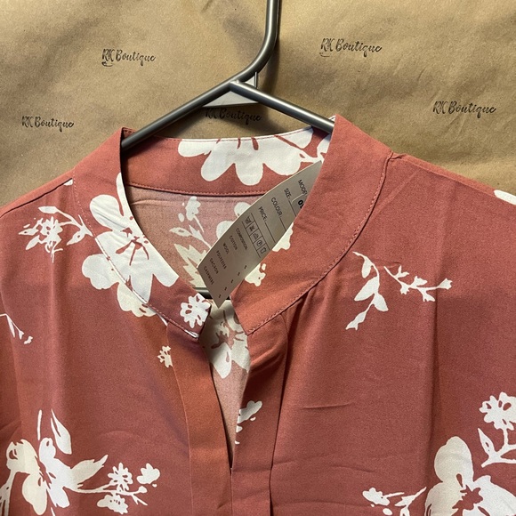 Brandnew Blouse - Picture 2 of 5